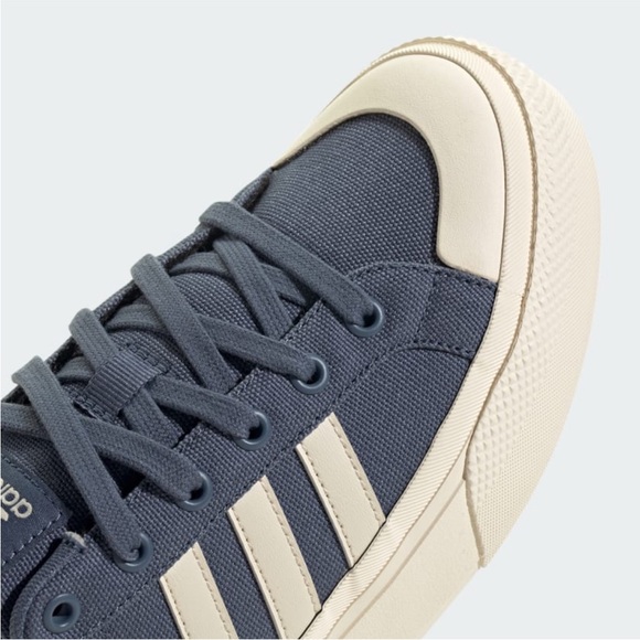 adidas women Bravada 2.0 Platform Shoes size 8 W - Picture 8 of 8